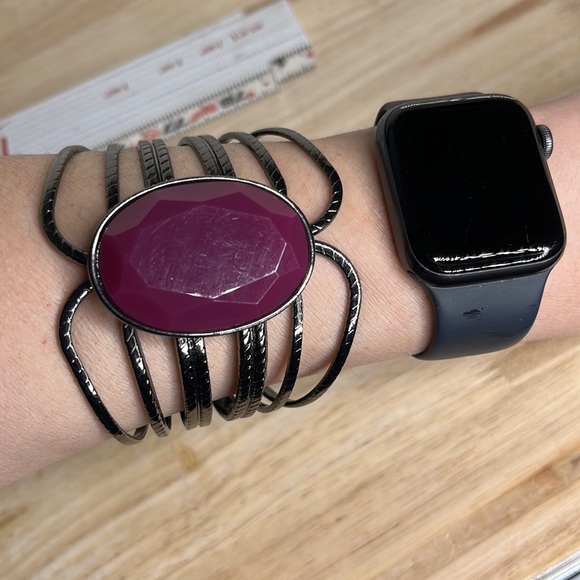 Cuff Bracelet - Picture 7 of 9